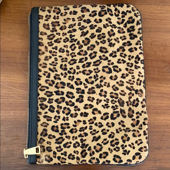 Banana Republic Animal Print Clutch - Picture 3 of 4